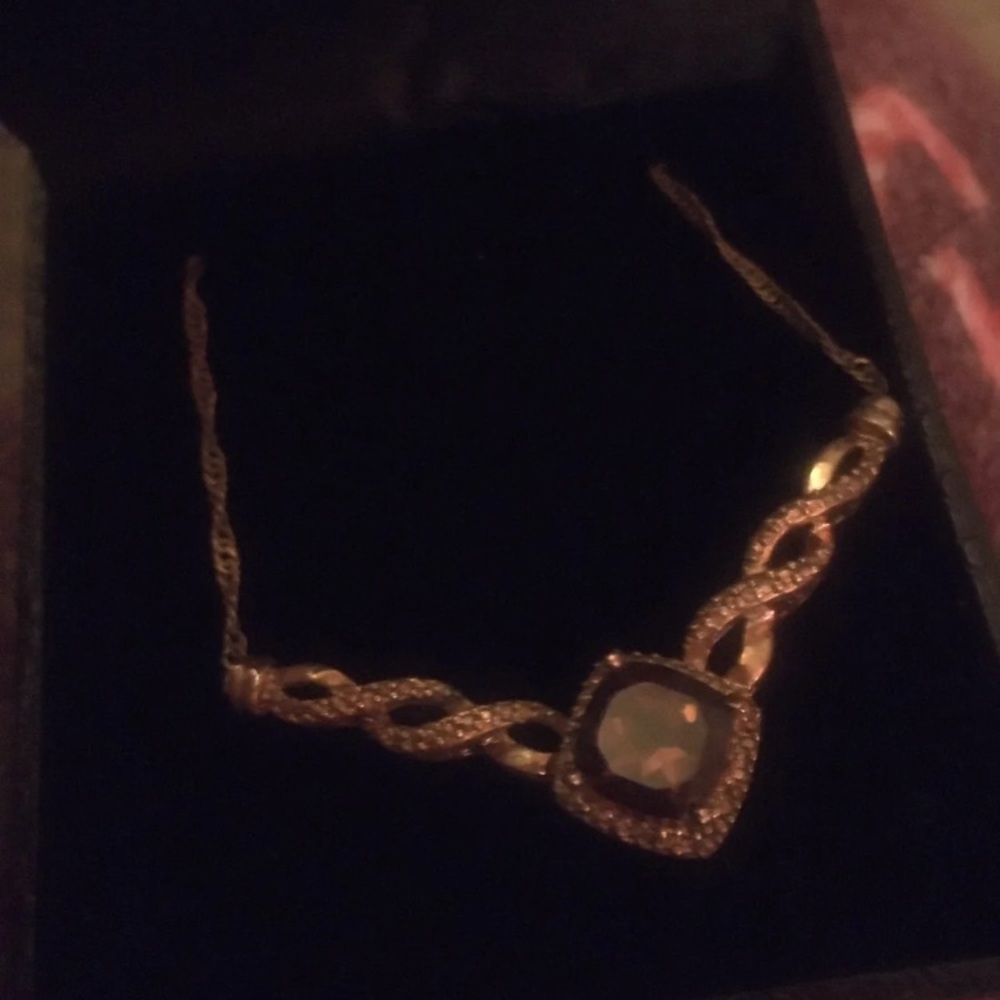 Gold necklace